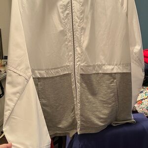 White and Gray Avia W XL Zip-Up Jacket